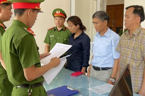 Nhận hối lộ, 3 nguyên trưởng phòng giáo dục huyện ở Quảng Nam bị bắt