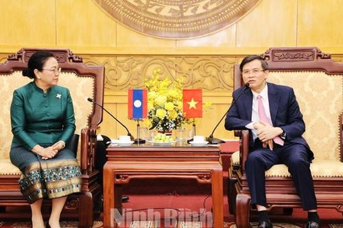 Tỉnh Ninh Bình luôn kiên định và theo đuổi định hướng phát triển mối quan hệ hữu nghị với Lào