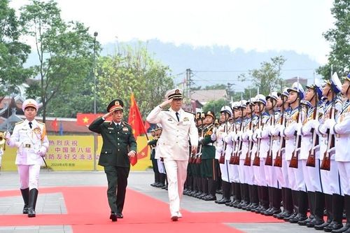 Giao lưu hữu nghị quốc phòng biên giới Việt Nam - Trung Quốc lần thứ 8