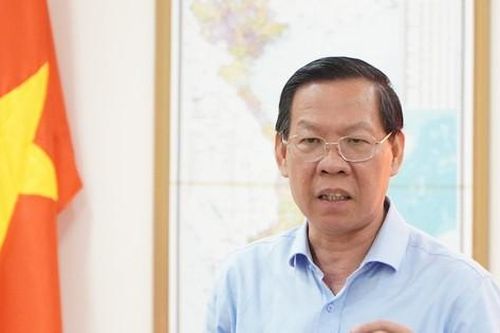Chủ tịch Phan Văn Mãi: TPHCM phải quản được tình trạng buôn lậu qua đường biển, thẩm lậu qua biên giới