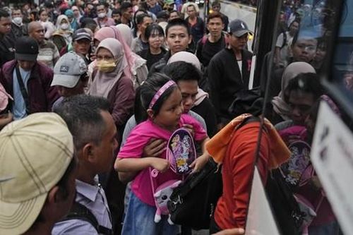 Choáng ngợp làn sóng 'về quê' lớn nhất lịch sử Indonesia