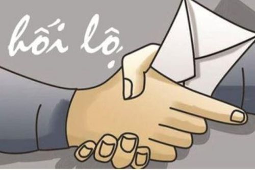 Tạm giữ hai cán bộ Phòng TN&MT huyện Ia Grai