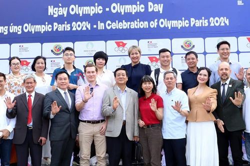 Hơn 1.000 người hưởng ứng Thế vận hội Paris 2024 tại Việt Nam