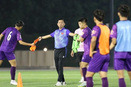 U23 Việt Nam thua luân lưu trước U23 Jordan; Quang Hải được khuyên đến Thai League thi đấu