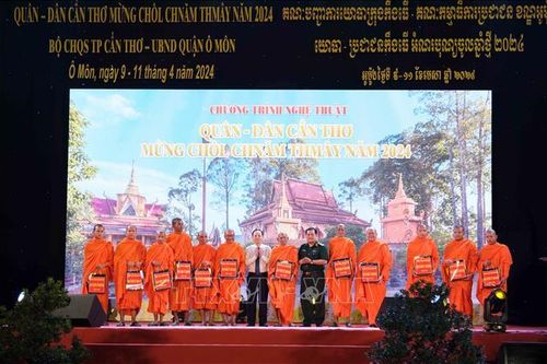 Nhiều hoạt động ý nghĩa trong Tết quân dân mừng Chôl Chnăm Thmây