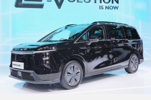 MG Maxus 7 - Xe gia đình 7 chỗ thách đấu Kia Carnival