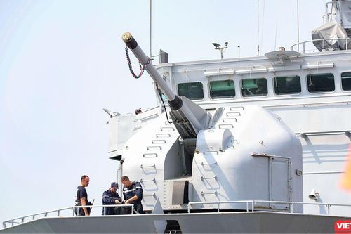 Chiến hạm tuần dương Vendemiaire của Hải quân Pháp vừa đến Đà Nẵng