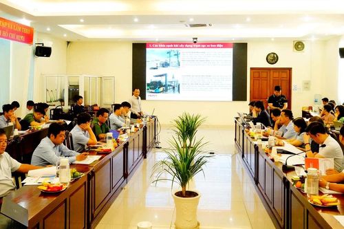 Cần xây dựng tiêu chuẩn trạm sạc xe điện tại TPHCM