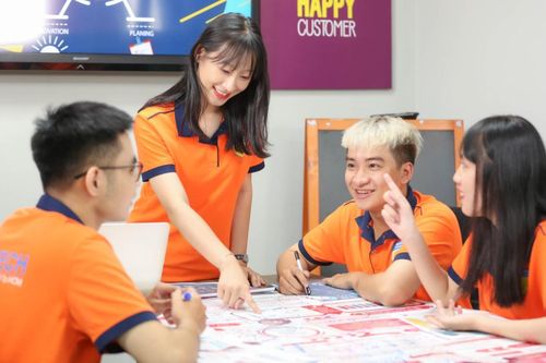 Gen Z chọn học Kinh doanh quốc tế để 'mở cửa' bước vào nền kinh tế hội nhập