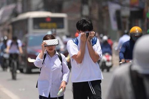 TPHCM yêu cầu các trường điều chỉnh thời khóa biểu để đối phó với nắng nóng gay gắt