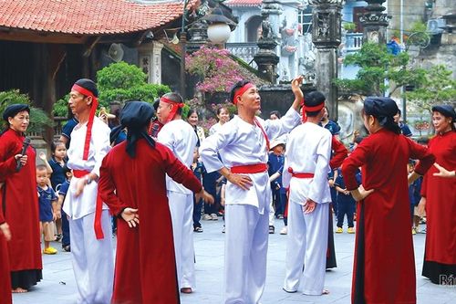 Trải nghiệm Hát Xoan làng cổ