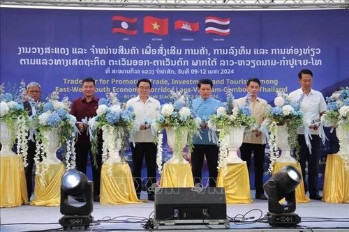 Khai mạc Hội chợ thương mại Việt Nam-Lào-Campuchia-Thái Lan