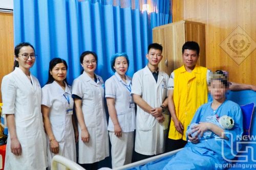 Cứu sống hai mẹ con sản phụ bị hội chứng HELLP