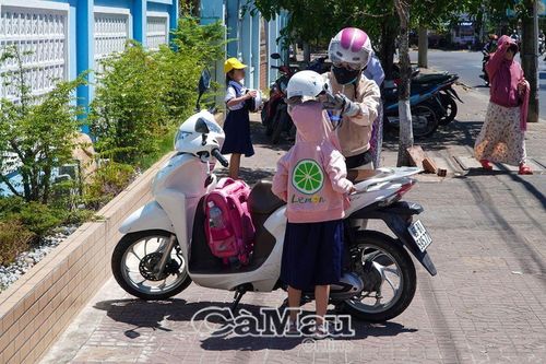 Bảo vệ sức khỏe con trẻ mùa nắng nóng
