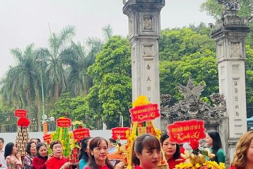 Lễ hội truyền thống kỷ niệm Ngày sinh Đức thánh Huyền Thiên Trấn Vũ