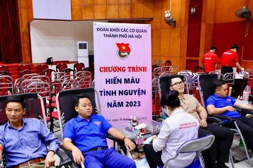 Hướng đến dịch vụ máu an toàn, chất lượng