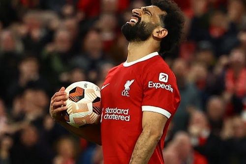 Premier League nguy cơ mất vé đặc cách Champions League