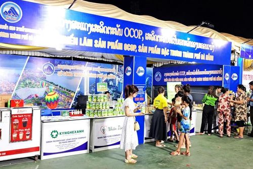 Giới thiệu sản phẩm đặc trưng Đà Nẵng đến thị trường Lào