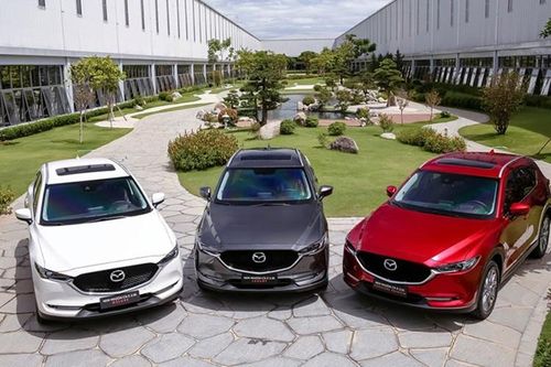 Giá xe Mazda CX-5 và CX-8 giảm, rẻ nhất phân khúc ở Việt Nam