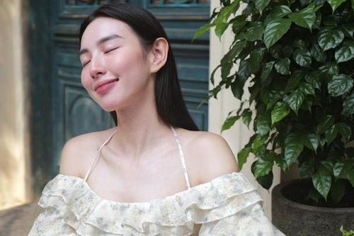 Nhiều Hoa hậu Việt và diễn viên chọn diện mẫu váy hoa thời trang Hè trang nhã