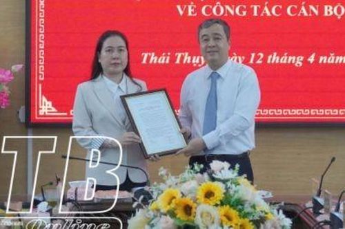 Phó Chủ tịch UBND tỉnh Thái Bình làm Bí thư huyện ủy
