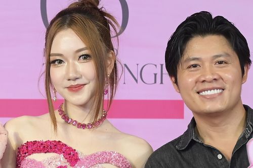 Người đẹp 19 tuổi lấn sân làm ca sĩ, Nguyễn Văn Chung nức nở khen