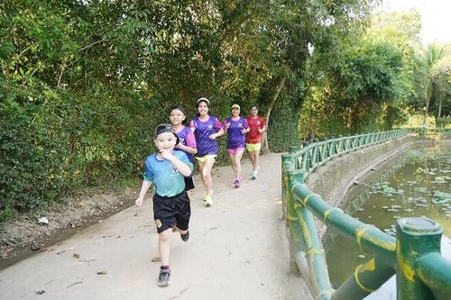 Dự kiến 3.000 VĐV tranh tài tại giải marathon 'Hành trình về Làng Sen 2024'