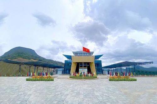 Quảng Trị kiến nghị cư dân biên giới được dùng căn cước công dân để xuất nhập cảnh
