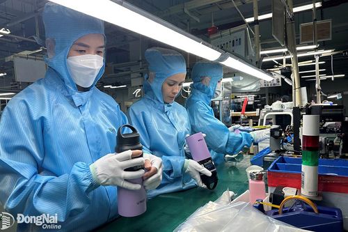 Xuất ngoại tìm nhà đầu tư