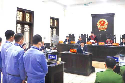 'Mặc định' ý thức thượng tôn pháp luật
