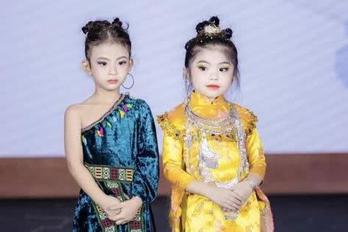 Cô bé 4 tuổi giành Giải Á quân 2 siêu mẫu nhí toàn năng