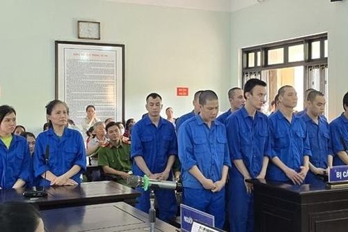 Mở quán karaoke để giúp dân chơi thỏa cơn nghiện ma túy