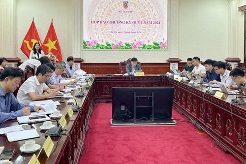 Bộ Tư pháp giải đáp nhiều vấn đề 'nóng' liên quan đến nồng độ cồn, vụ án Vạn Thịnh Phát...
