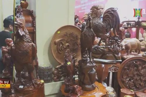 Nhiều sản phẩm làng nghề tiêu biểu tại hội chùa Tây Phương