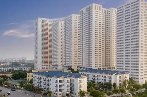 Chung cư gắn mác cao cấp để thổi giá