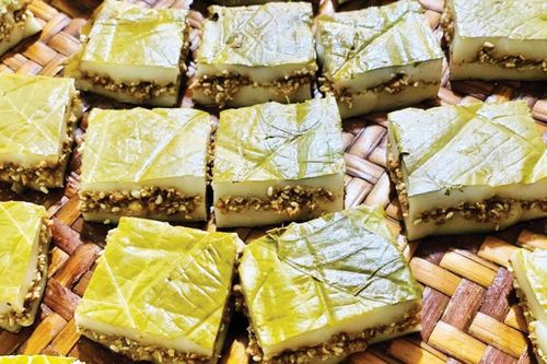 Bánh trứng kiến