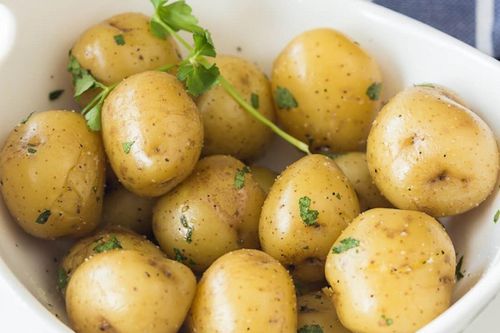Điều gì xảy ra với cơ thể khi bạn ăn khoai tây 1 tuần?