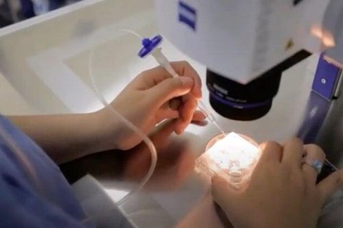 Tuổi đôi mươi đã lão hóa buồng trứng