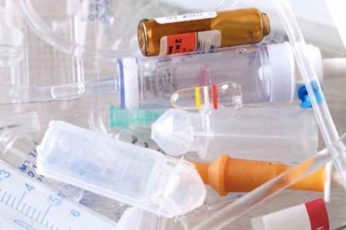 Bộ Y tế nhắc tăng cường quản lý nước thải, chất thải rắn y tế, xử lý nghiêm vi phạm
