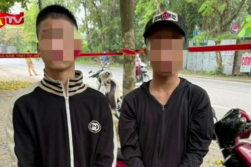 Tuần tra phát hiện 2 nam thanh niên mang dao đi giải quyết mâu thuẫn