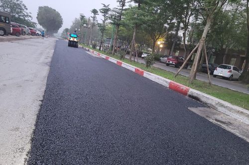 Hoàn trả mặt đường bảo đảm êm thuận và mỹ quan đô thị