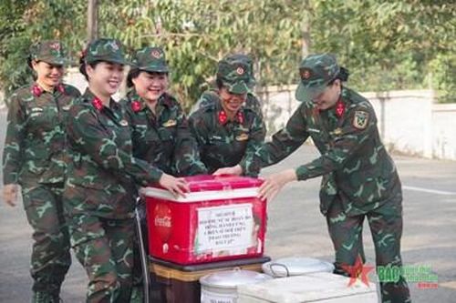 'Nước mát thao trường' dành cho chiến sĩ