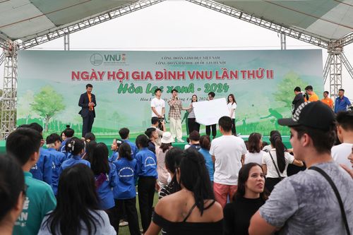 Gắn kết yêu thương cùng 'Ngày hội Gia đình VNU 2024'