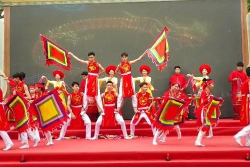 Kỷ niệm 10 năm đón bằng di tích Quốc gia đặc biệt, Chùa Tây Phương gióng trống khai hội