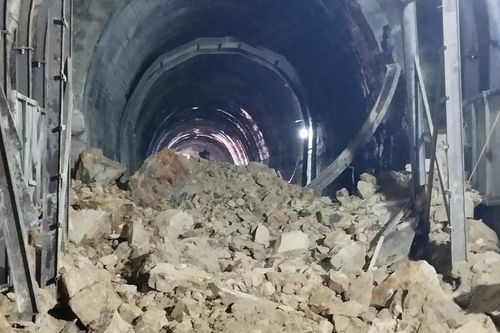 Vẫn chưa chốt được thời gian thông hầm đường sắt Đèo Cả