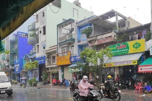 Chuyên gia giới thiệu người có khả năng cầu mưa cho TPHCM nói gì?