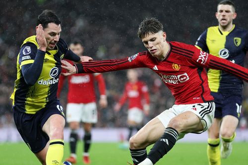 MU đua vé Cúp C1: Erik ten Hag ngăn mọi con đường tiến về Onana