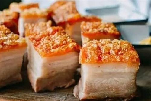 Cách nấu thịt ba chỉ mới, không cần om, làm như vậy da sẽ giòn, không béo, trẻ hàng xóm nhìn thấy là thèm