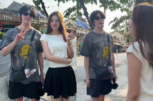 Hoa hậu Tiểu Vy khoe ảnh cùng mỹ nam 'Gia đình là số 1'
