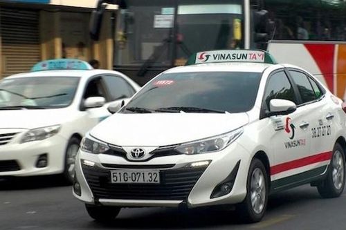 Các hãng taxi xăng vật lộn với bài toán lợi nhuận